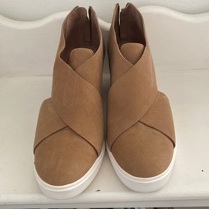 L.Paolo shoes size 8